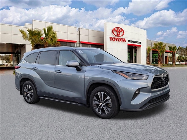 2022 Toyota Highlander XLE