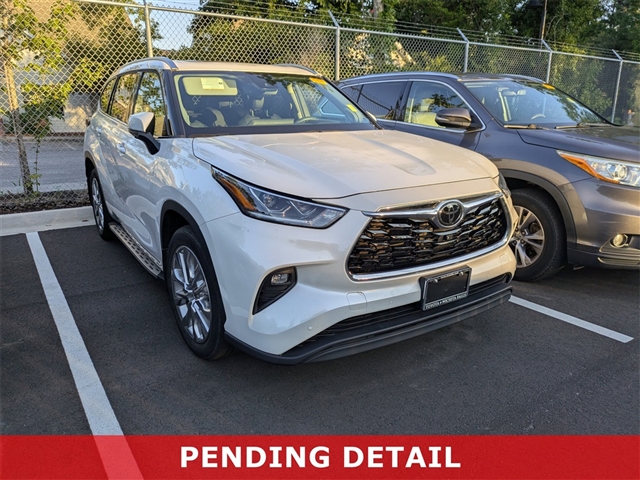 2023 Toyota Highlander Limited
