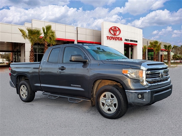 2017 Toyota Tundra SR5