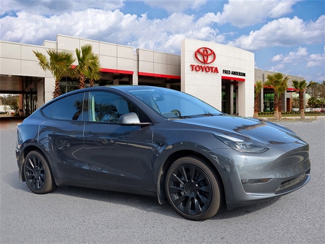 2023 Tesla Model Y Long Range
