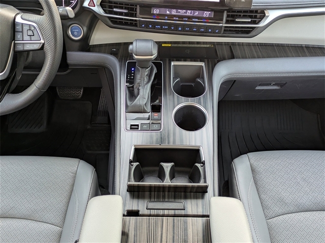 2022 Toyota Sienna Limited 7-Passenger