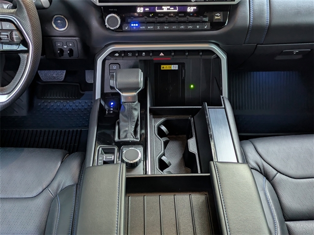 2024 Toyota Sequoia Platinum