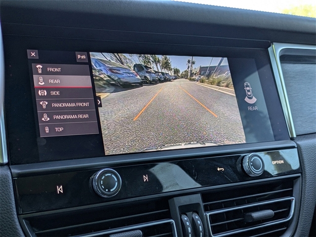 2023 Porsche Macan GTS