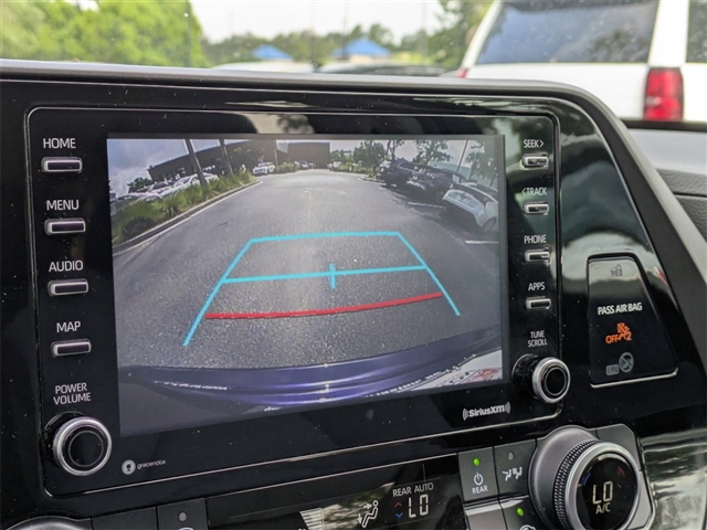 2021 Toyota Highlander L