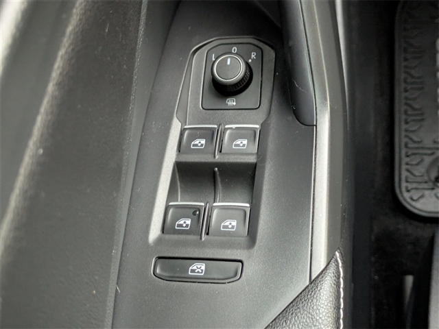 2023 Volkswagen Jetta SE