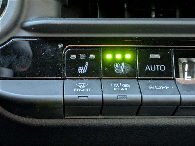 2023 Toyota Crown Platinum