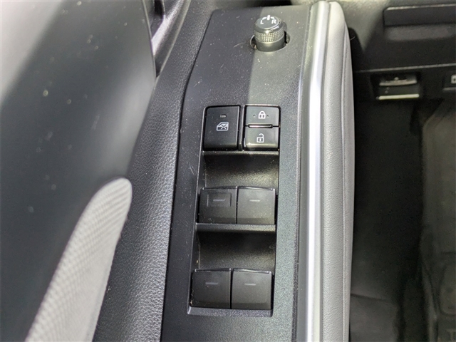 2021 Toyota Highlander L