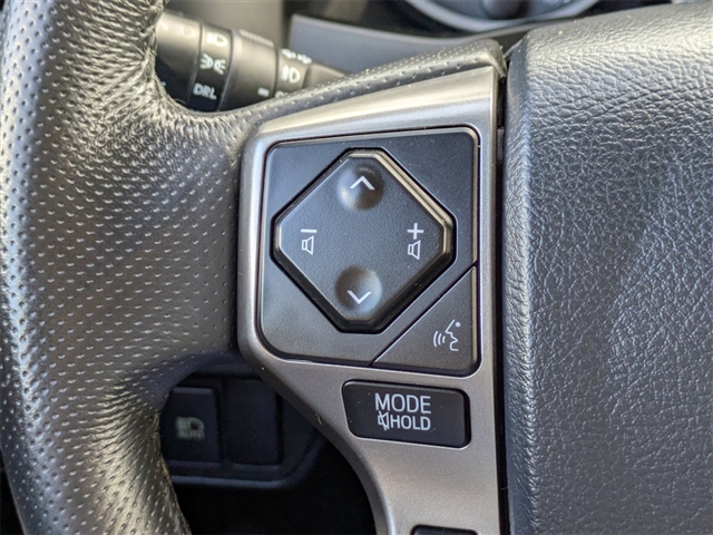 2018 Toyota Tacoma SR5 V6