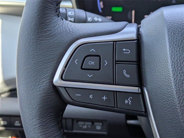2025 Toyota Sienna XLE 7-Passenger