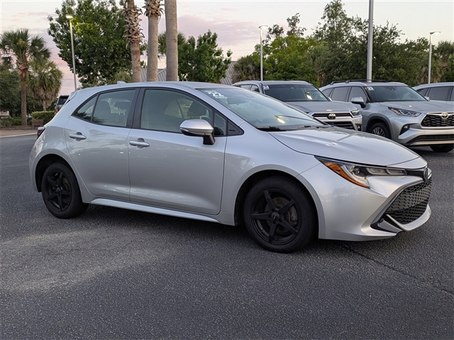 2022 Toyota Corolla Hatchback SE