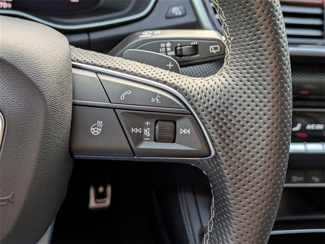 2024 Audi SQ5 3.0T quattro Prestige