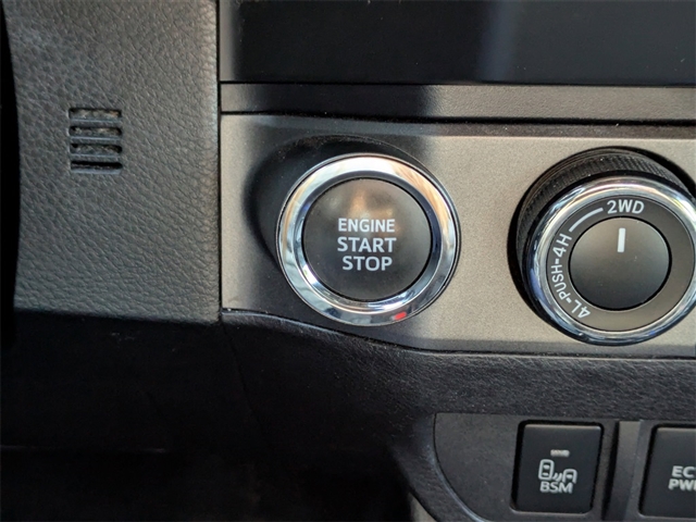 2022 Toyota Tacoma TRD Off-Road V6
