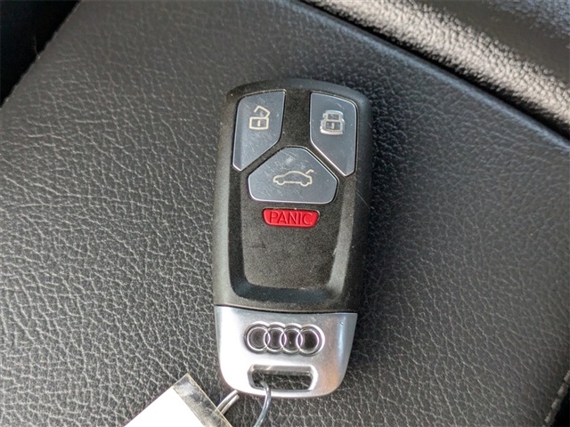 2018 Audi A4 2.0T ultra Premium