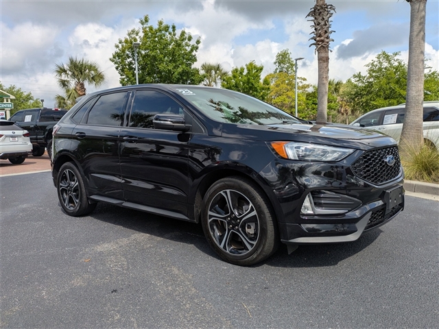 2023 Ford Edge ST