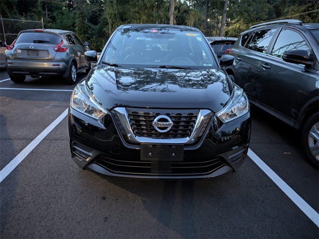 2020 Nissan Kicks S
