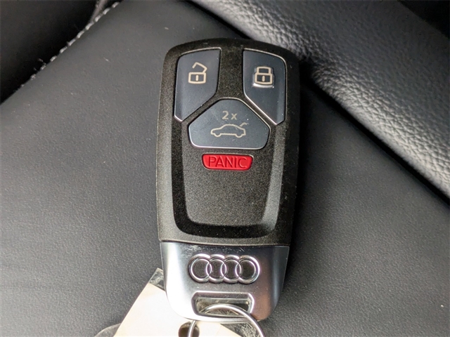 2024 Audi SQ5 3.0T quattro Prestige