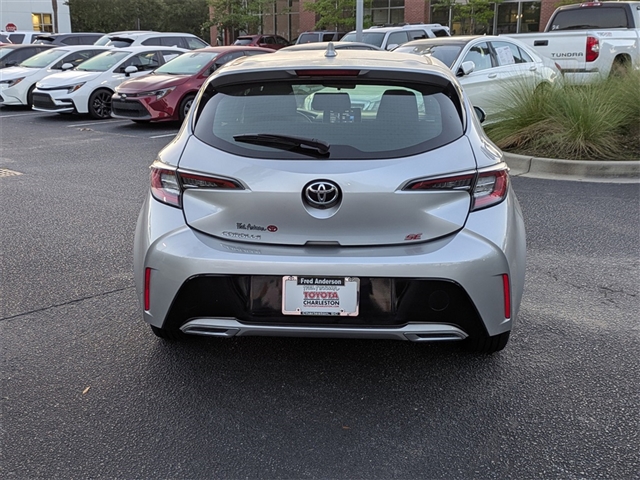 2022 Toyota Corolla Hatchback SE