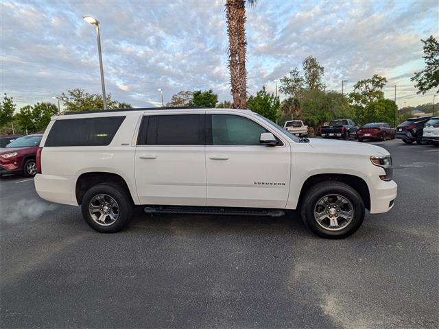 2019 Chevrolet Suburban LT