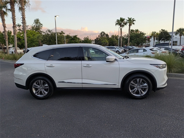 2023 Acura MDX 