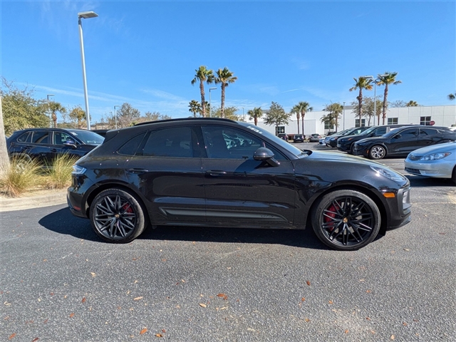 2023 Porsche Macan GTS