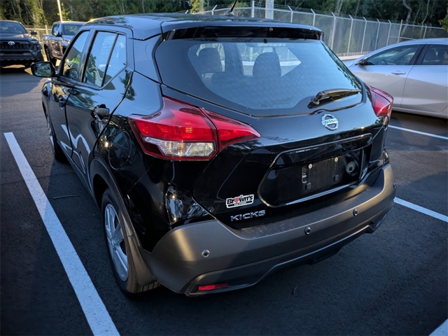 2020 Nissan Kicks S