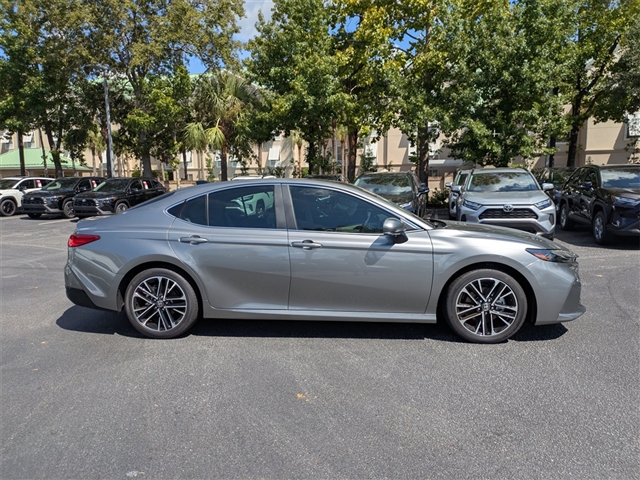 2025 Toyota Camry XLE