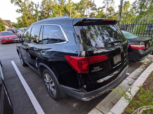 2017 Honda Pilot Elite