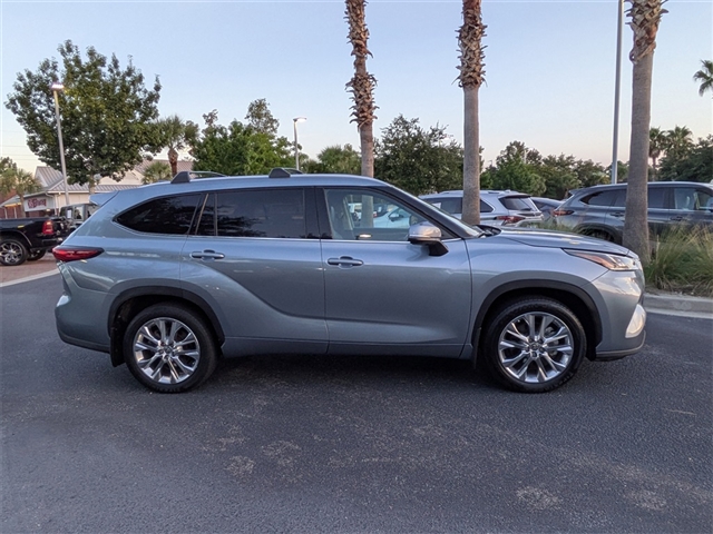 2021 Toyota Highlander Hybrid Limited