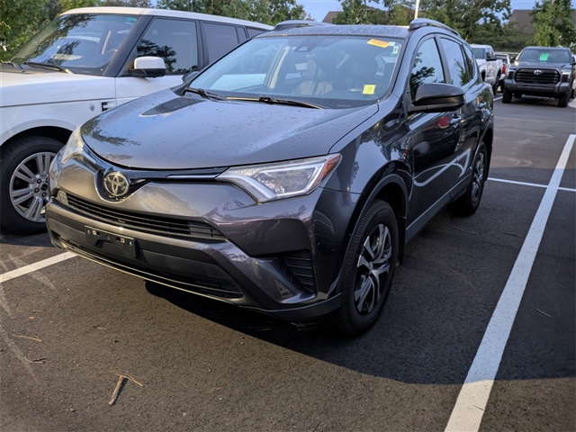 2017 Toyota RAV4 LE