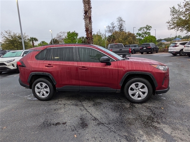 2021 Toyota RAV4 LE