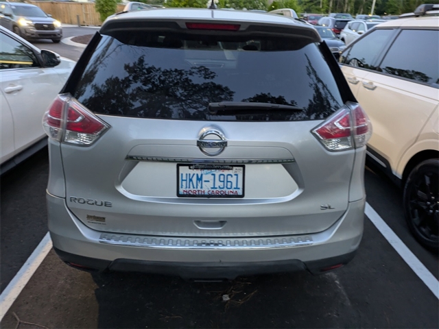 2016 Nissan Rogue SL