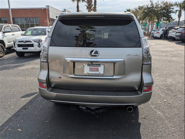 2022 Lexus GX 460 Base