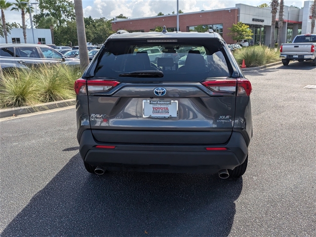 2023 Toyota RAV4 Hybrid XLE Premium