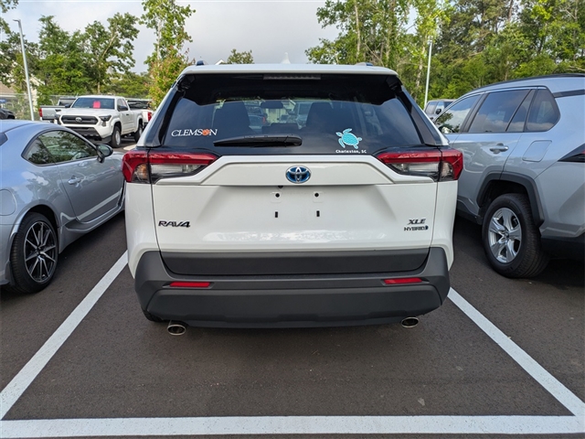 2023 Toyota RAV4 Hybrid XLE