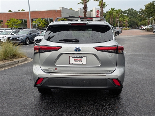 2023 Toyota Highlander Hybrid XLE