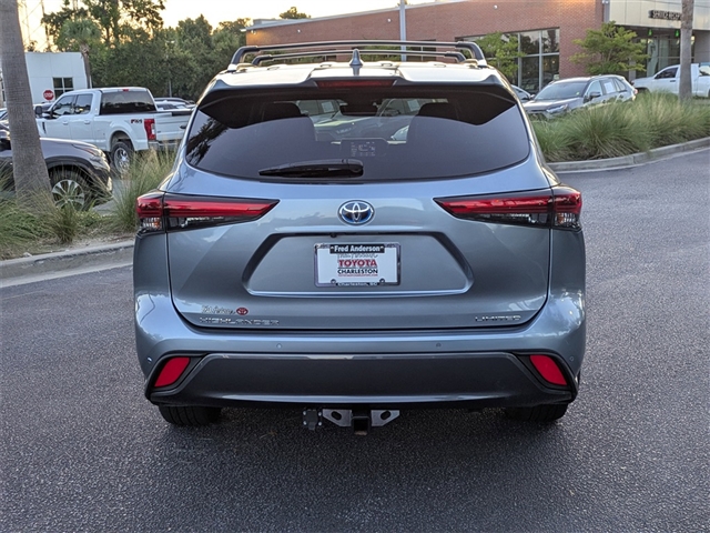 2021 Toyota Highlander Hybrid Limited