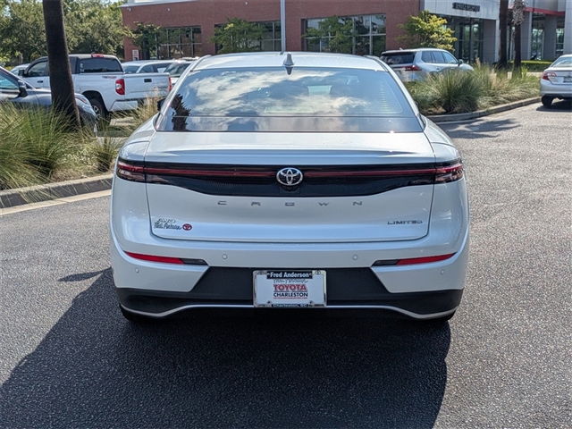 2023 Toyota Crown Limited