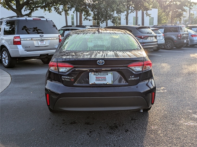 2024 Toyota Corolla Hybrid LE