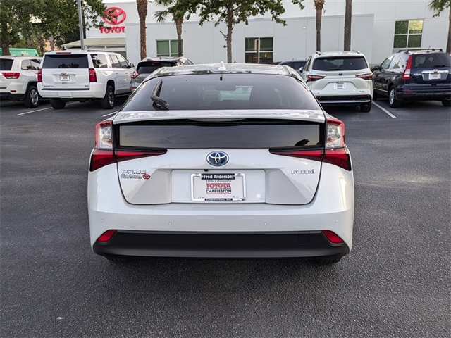 2022 Toyota Prius LE
