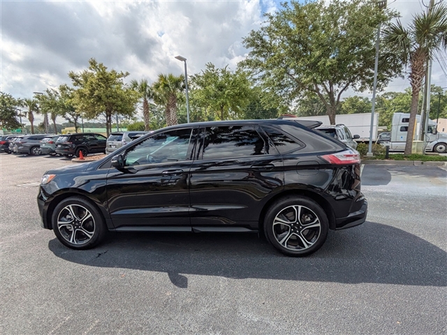 2023 Ford Edge ST