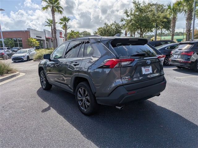 2023 Toyota RAV4 Hybrid XLE Premium