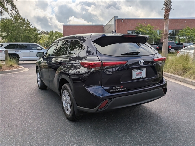 2021 Toyota Highlander L