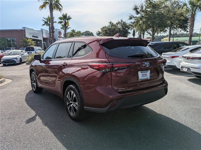 2023 Toyota Highlander Hybrid XLE