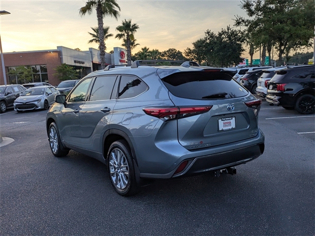 2021 Toyota Highlander Hybrid Limited