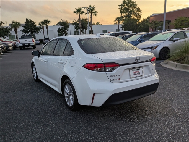 2024 Toyota Corolla LE