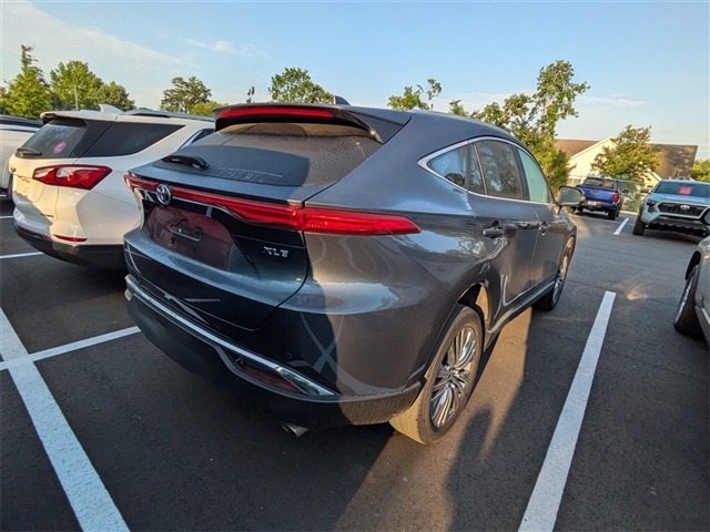 2023 Toyota Venza XLE
