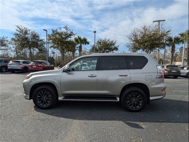 2022 Lexus GX 460 Base