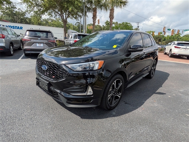 2023 Ford Edge ST