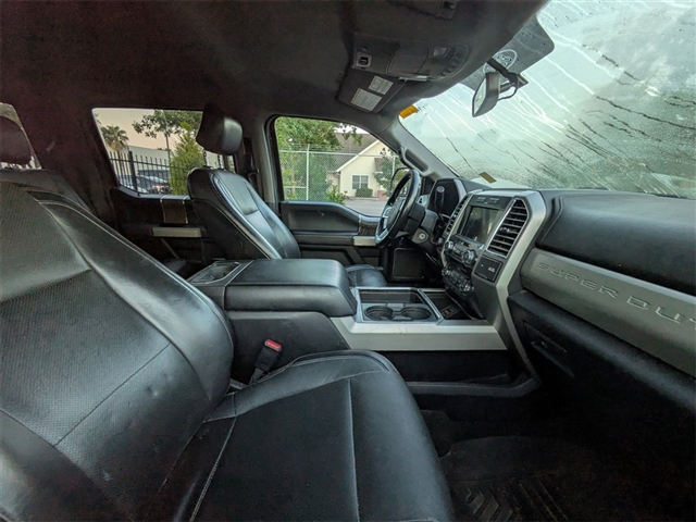 2017 Ford F-250 Super Duty Lariat