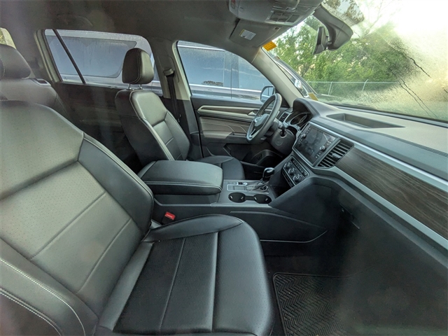 2021 Volkswagen Atlas SE